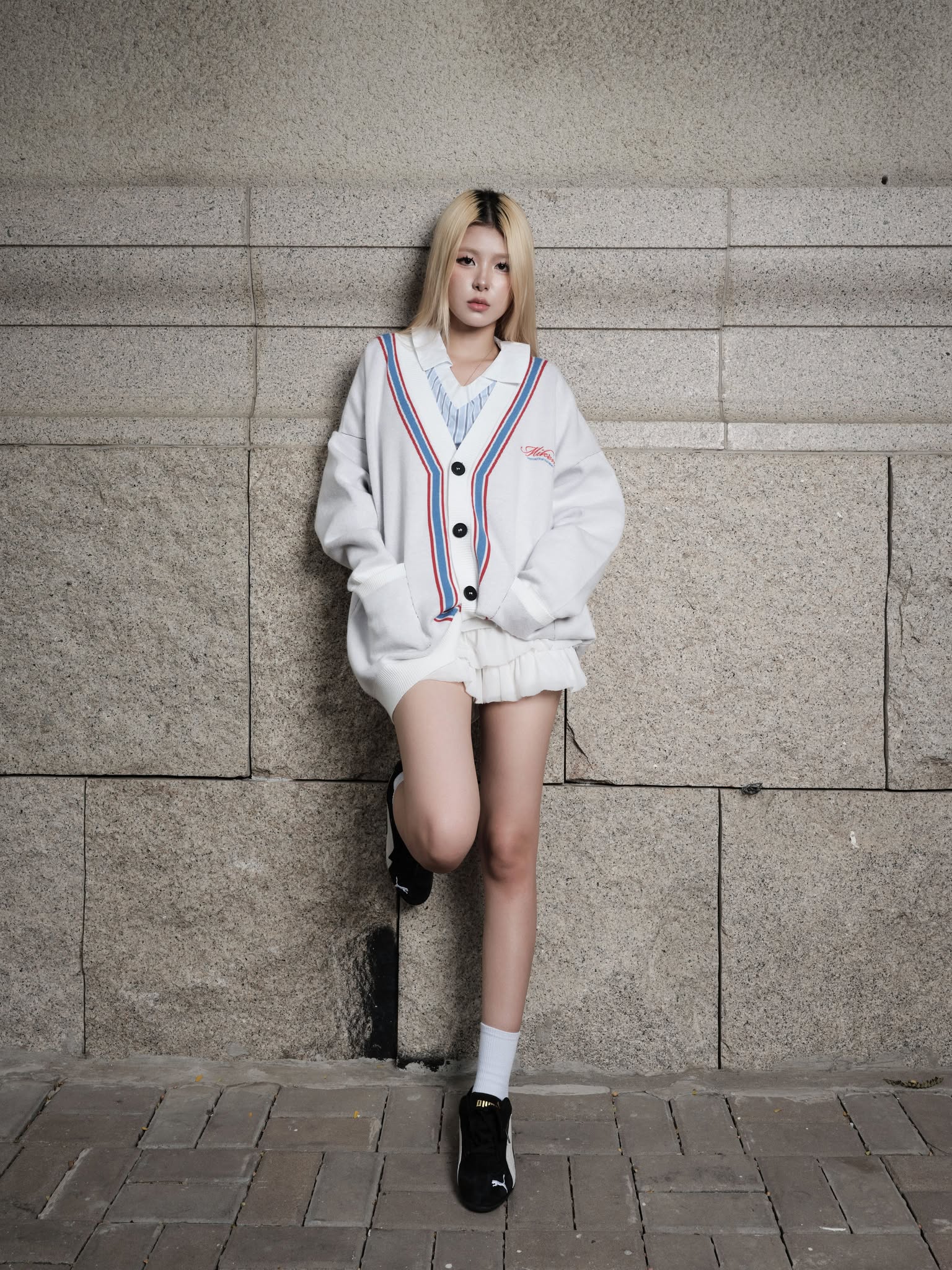 THE NEXT MOVE CARDIGAN – WHITE