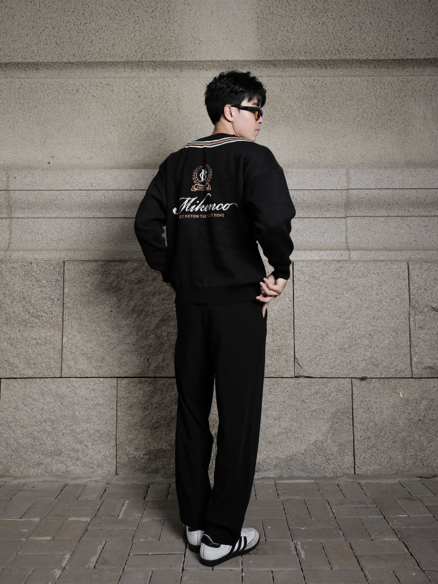 THE NEXT MOVE CARDIGAN – BLACK