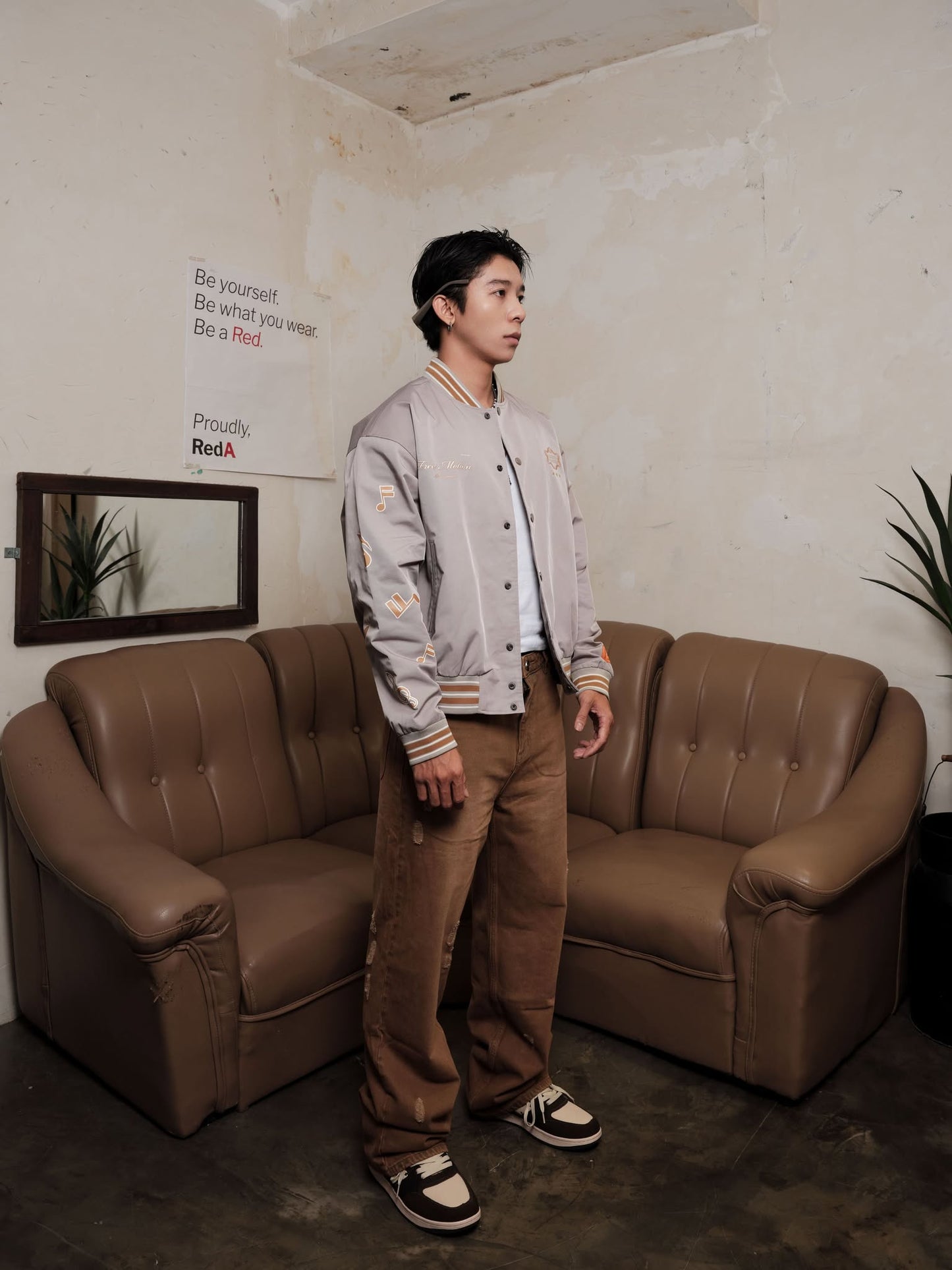 FREE MOTION BOMBER JACKET