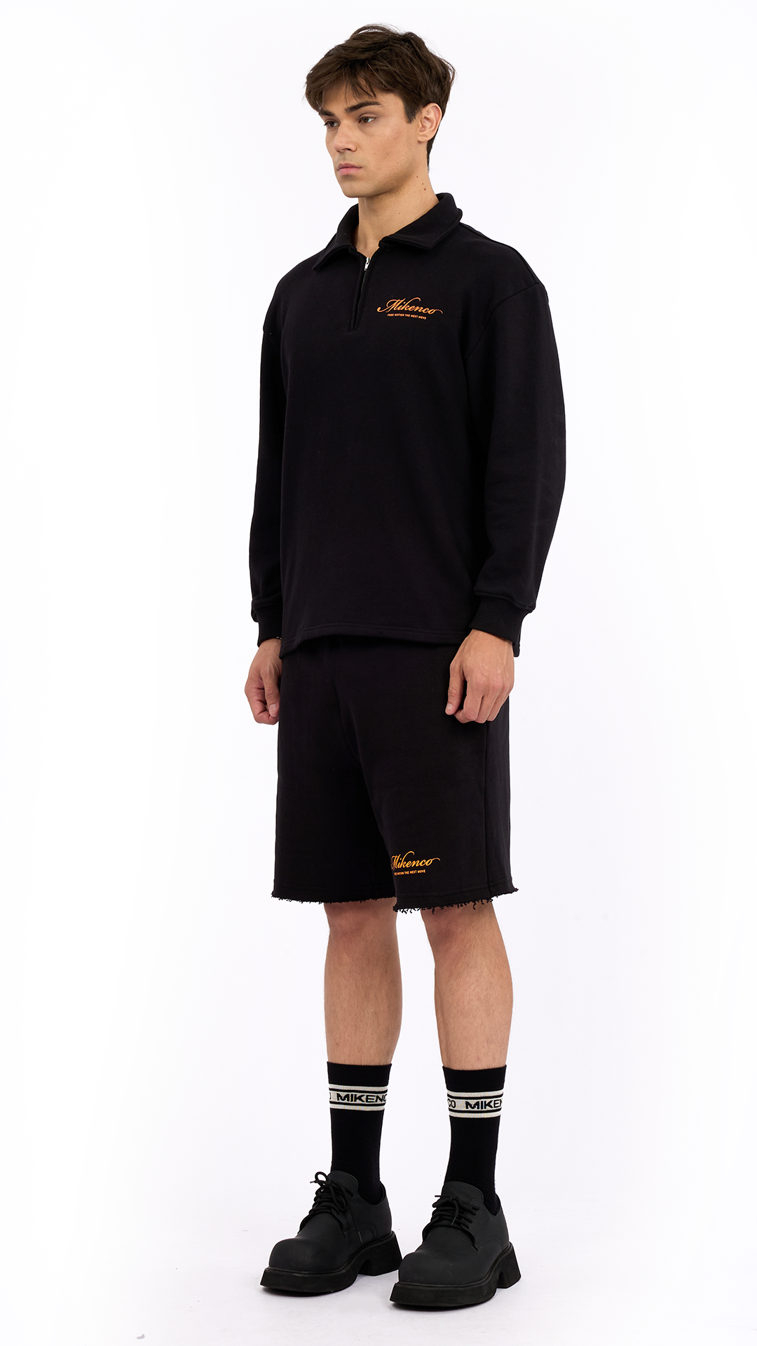 ARCHIVE QUARTER ZIP SWEATER