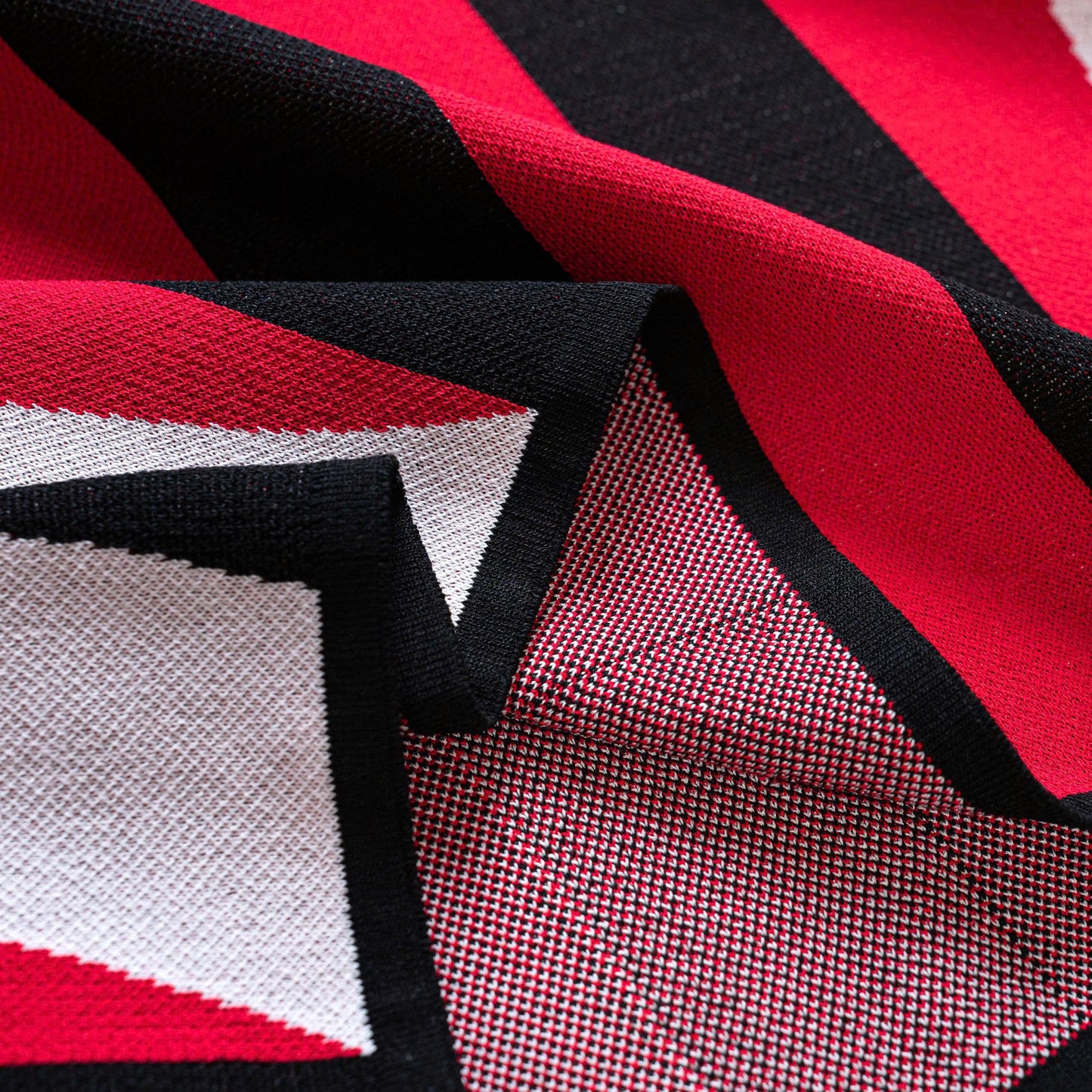 CRIMSON STRIPES KNIT POLO