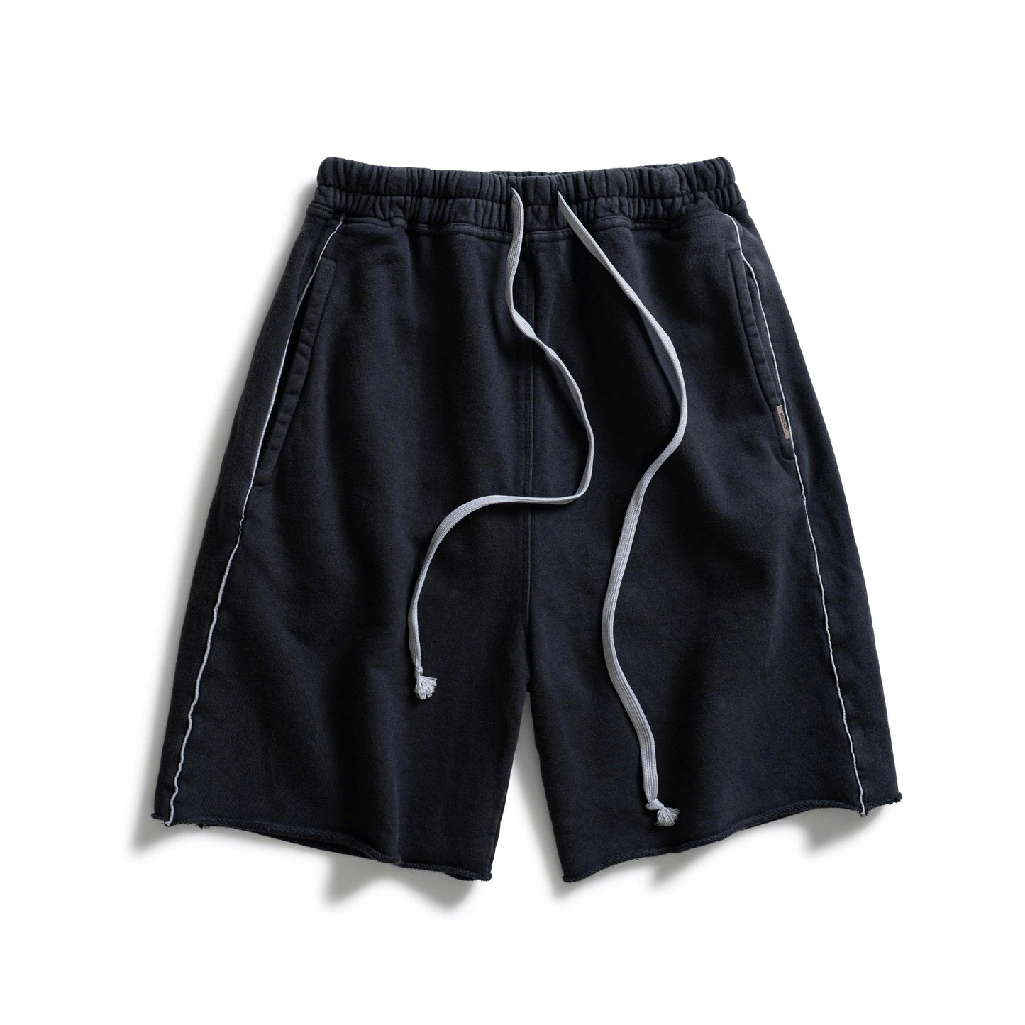 DOUBLE LINE SHORT