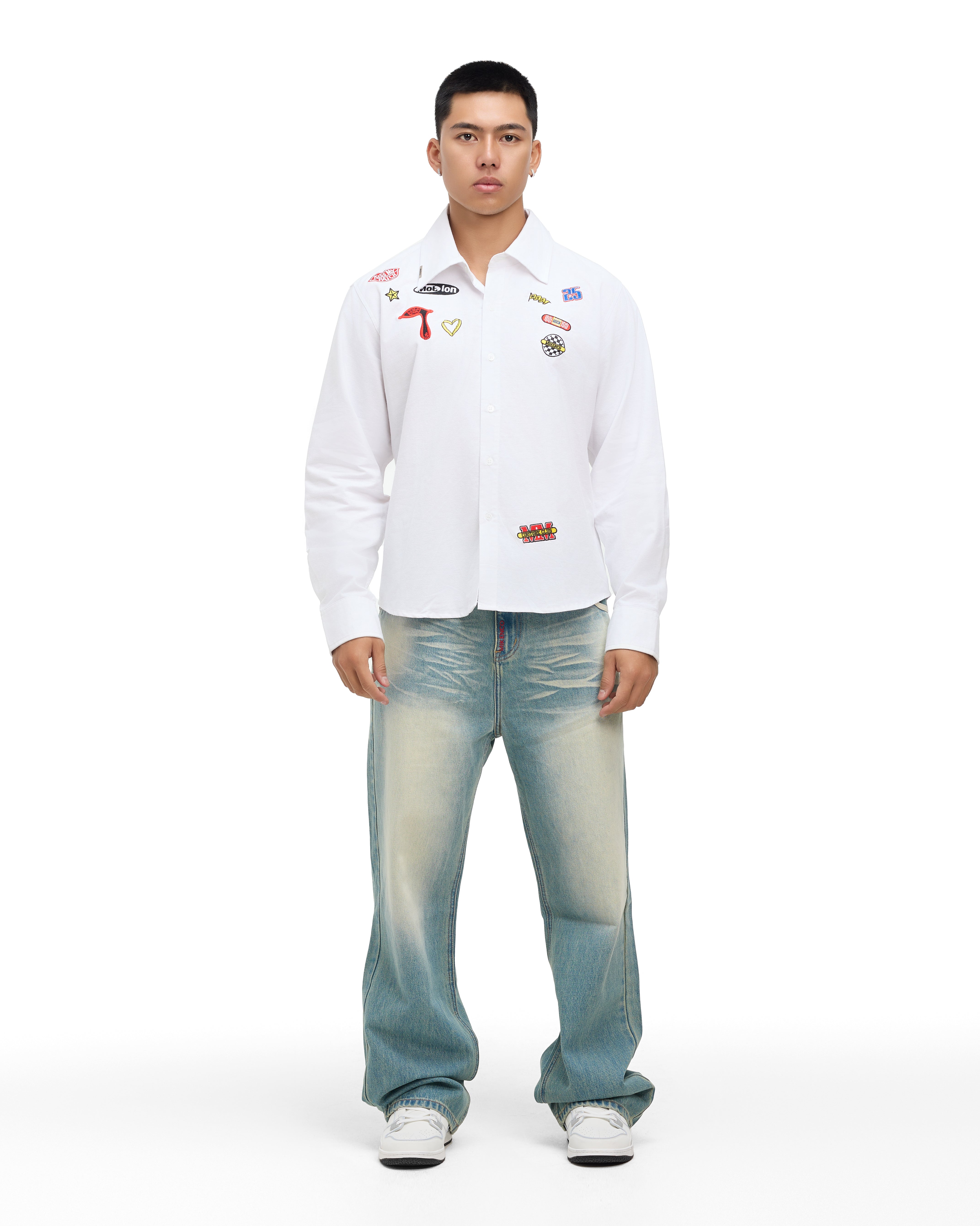 STICKER EMBROIDERED SHIRT