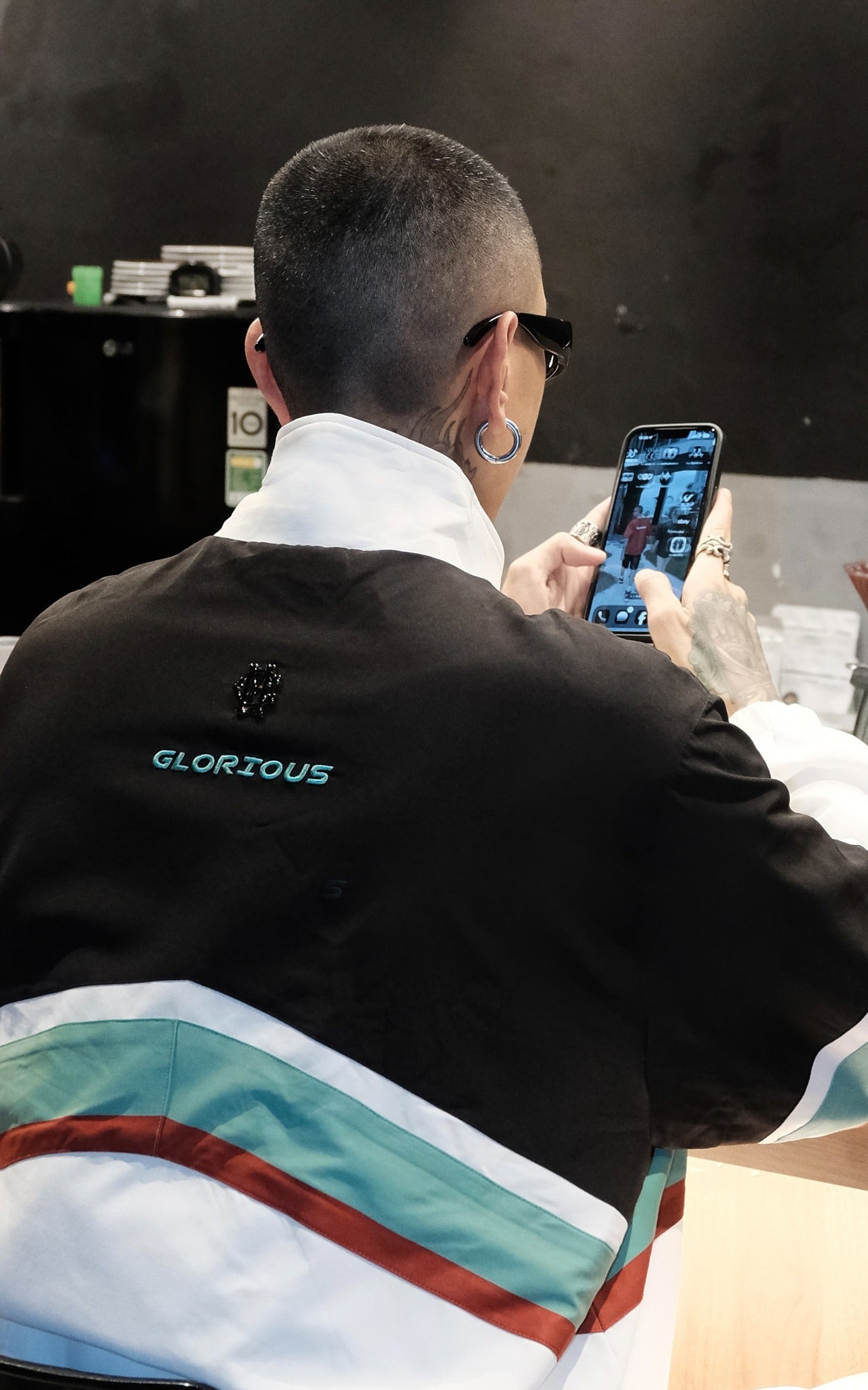 GLORIOUS CHEVRON JACKET