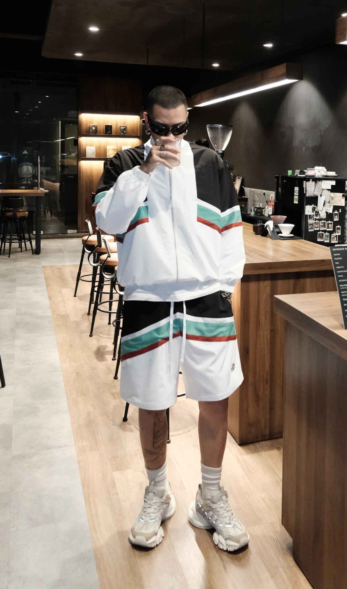 GLORIOUS CHEVRON JACKET