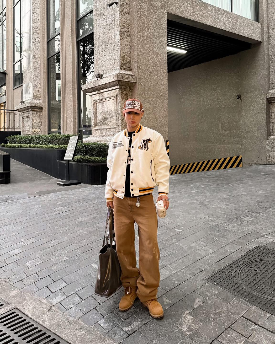 GOLDEN GLORY VARSITY