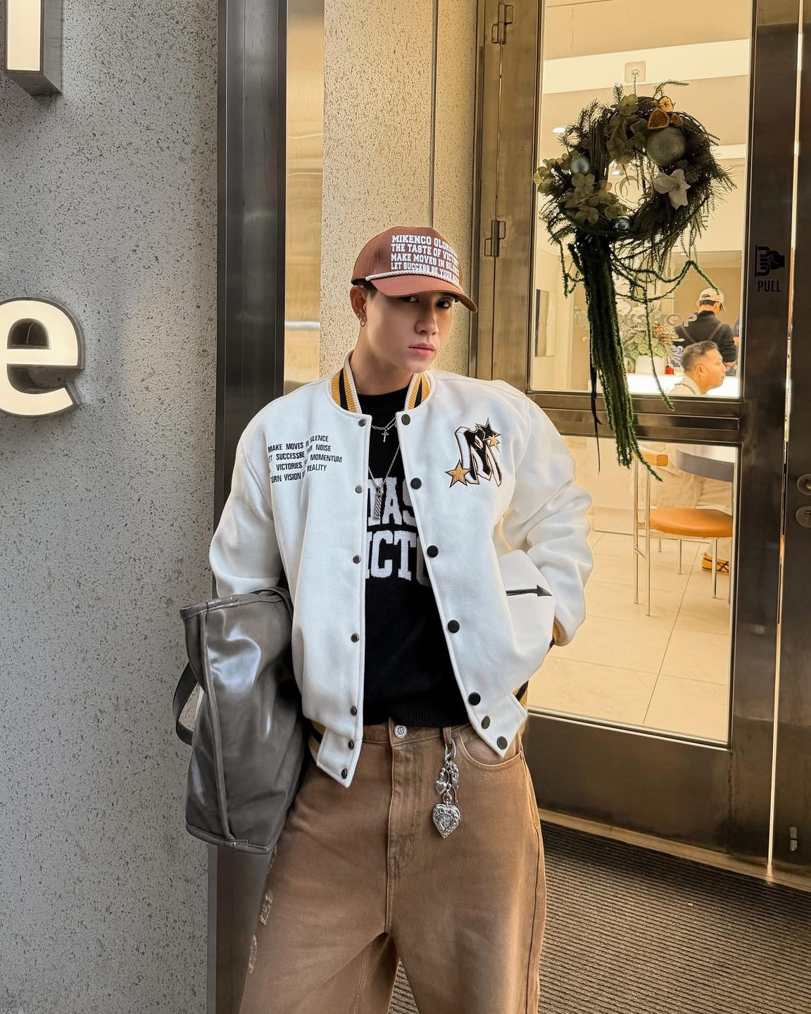 GOLDEN GLORY VARSITY