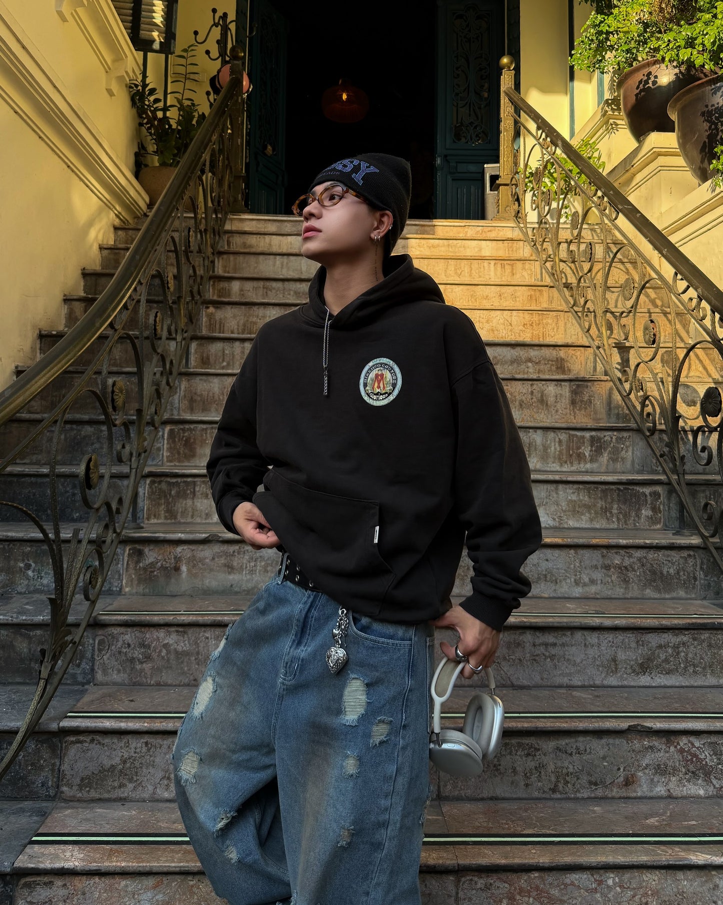 CIRCLE OF GLORY HOODIE