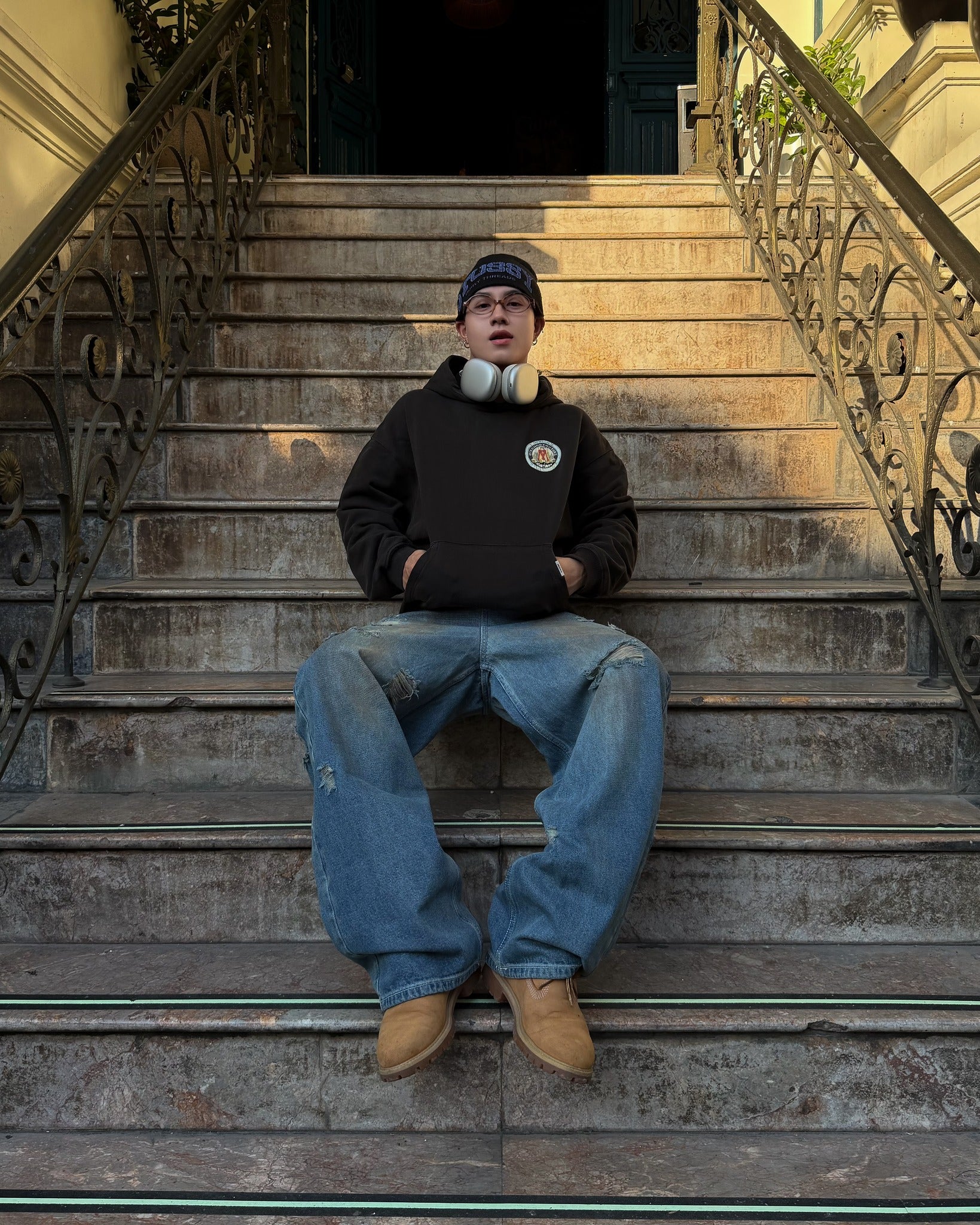 CIRCLE OF GLORY HOODIE