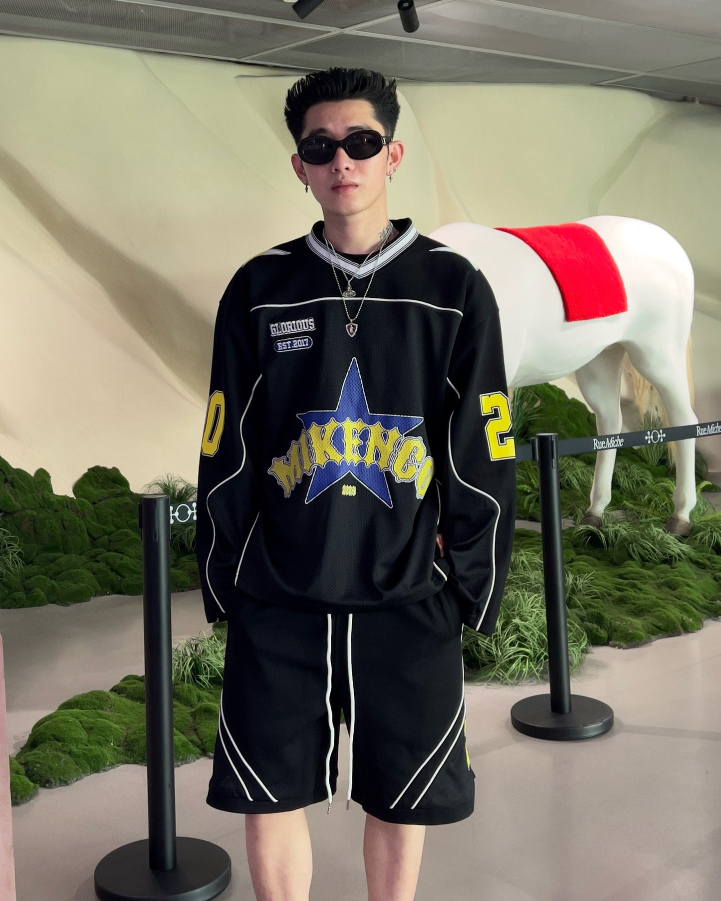 THE AXIS 26 LONG SLEEVE