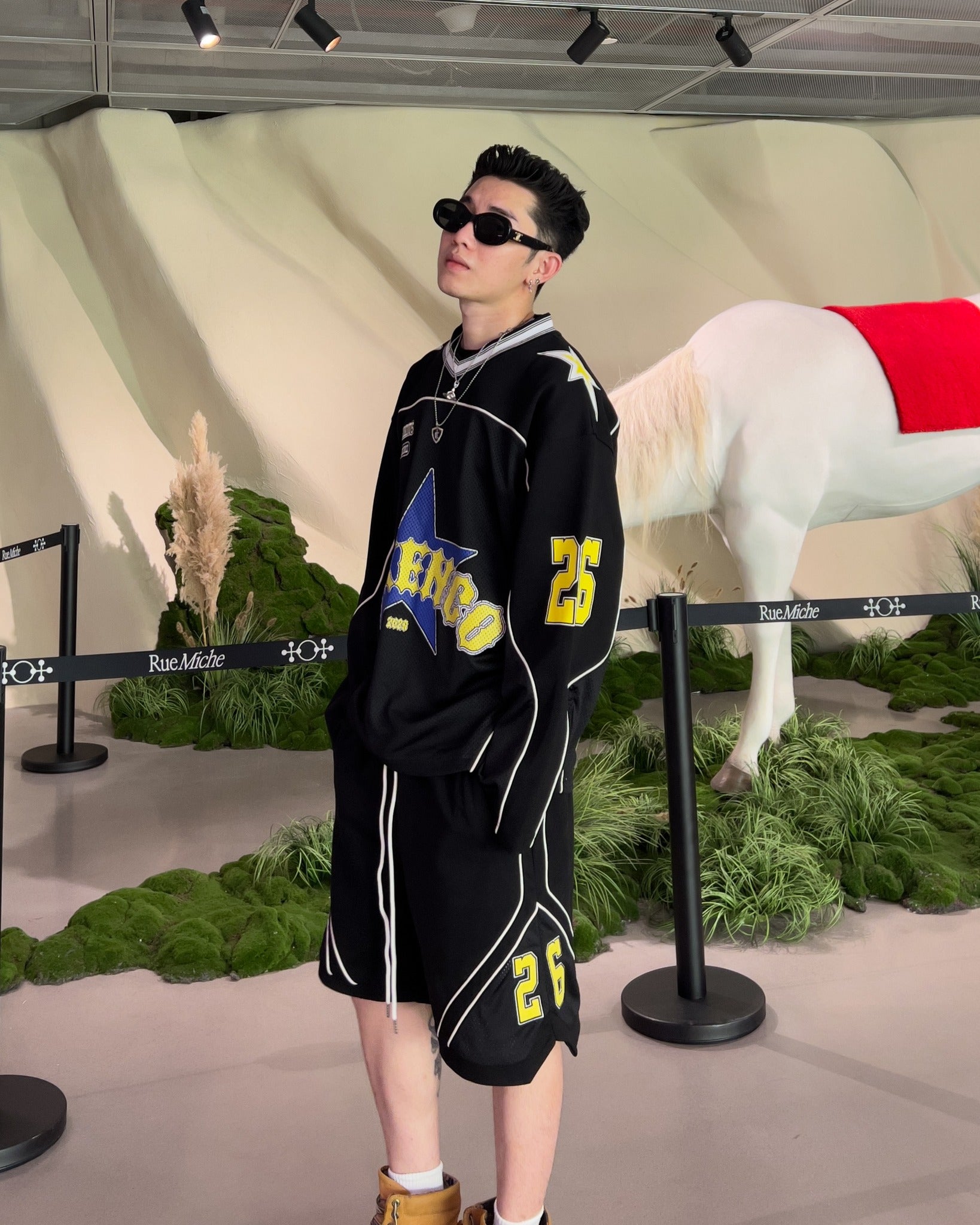 THE AXIS 26 LONG SLEEVE