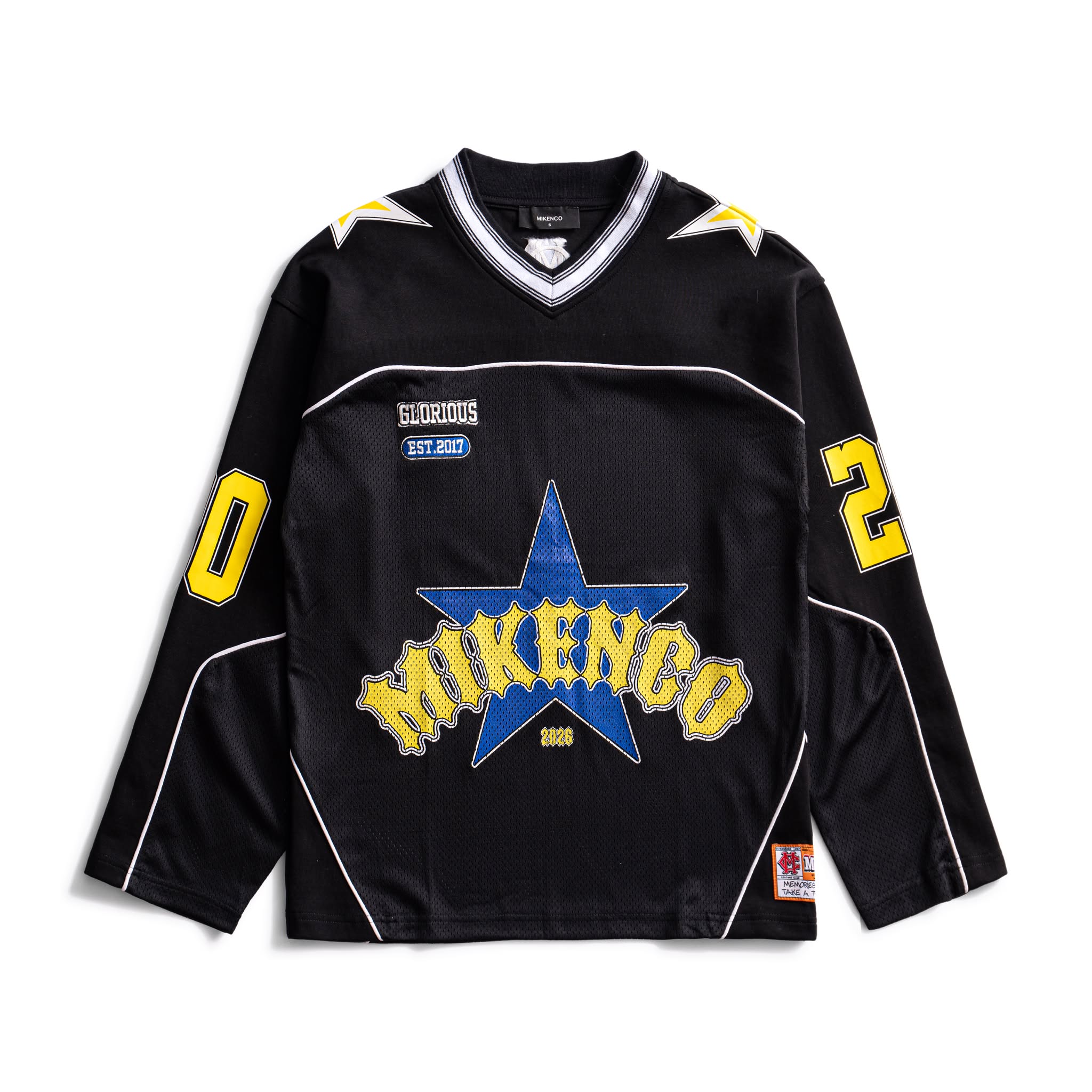 THE AXIS 26 LONG SLEEVE