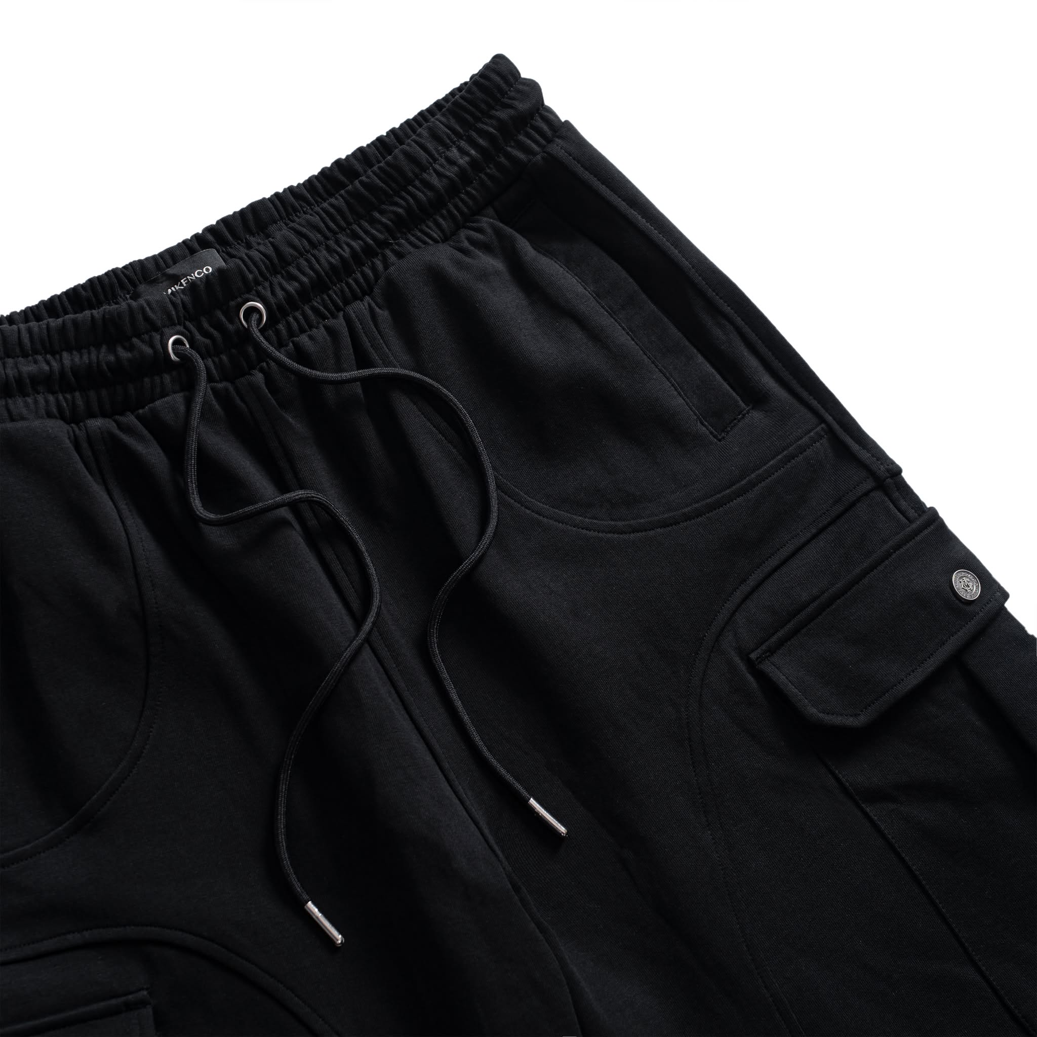 BLACKOUT CARGO SHORT