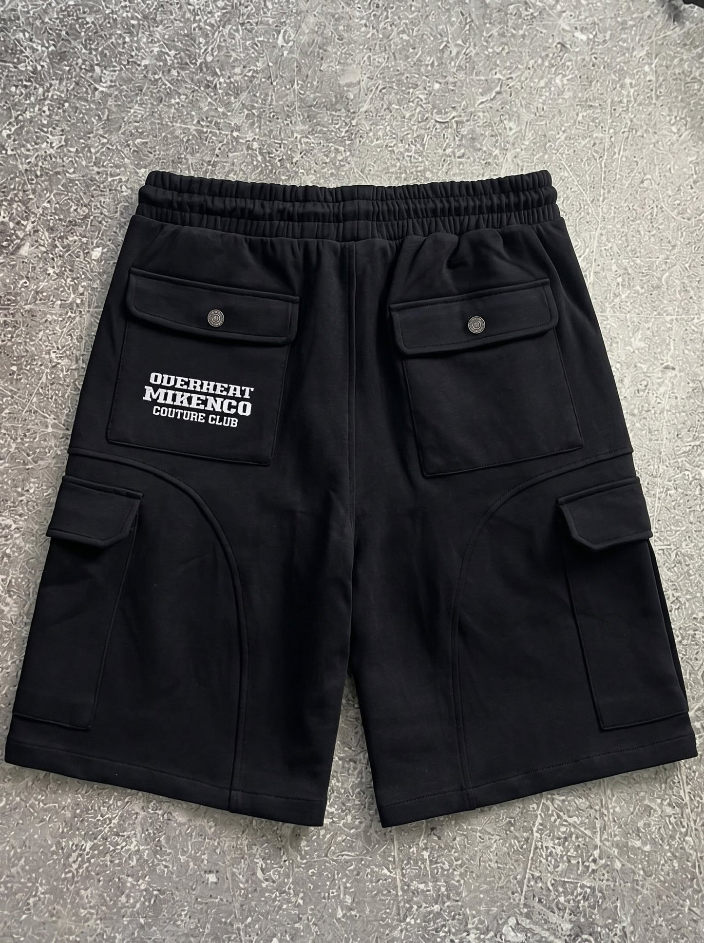 BLACKOUT CARGO SHORT