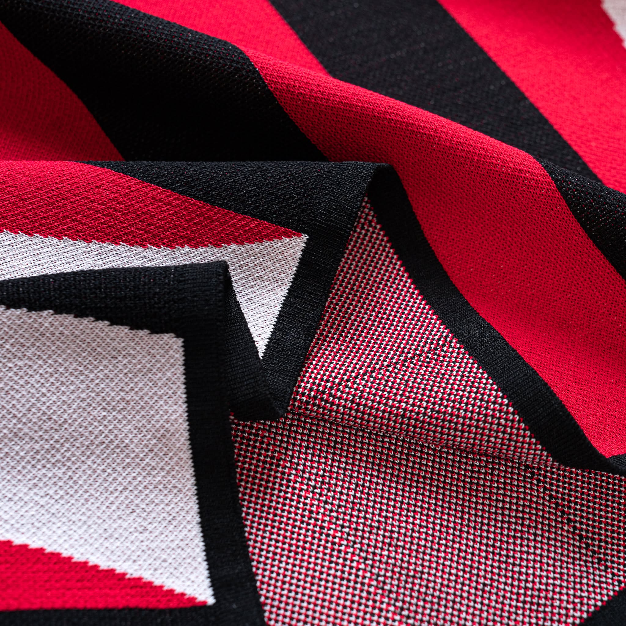 CRIMSON STRIPES KNIT POLO