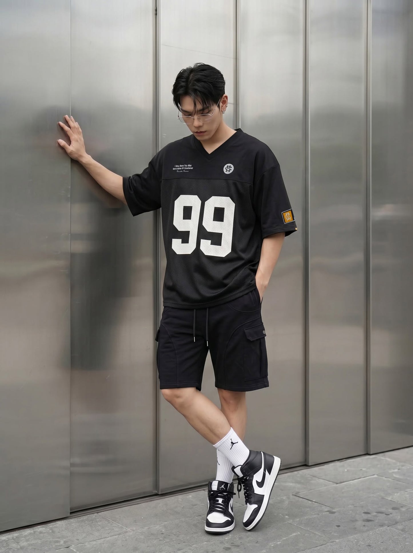 BLACKOUT CARGO SHORT