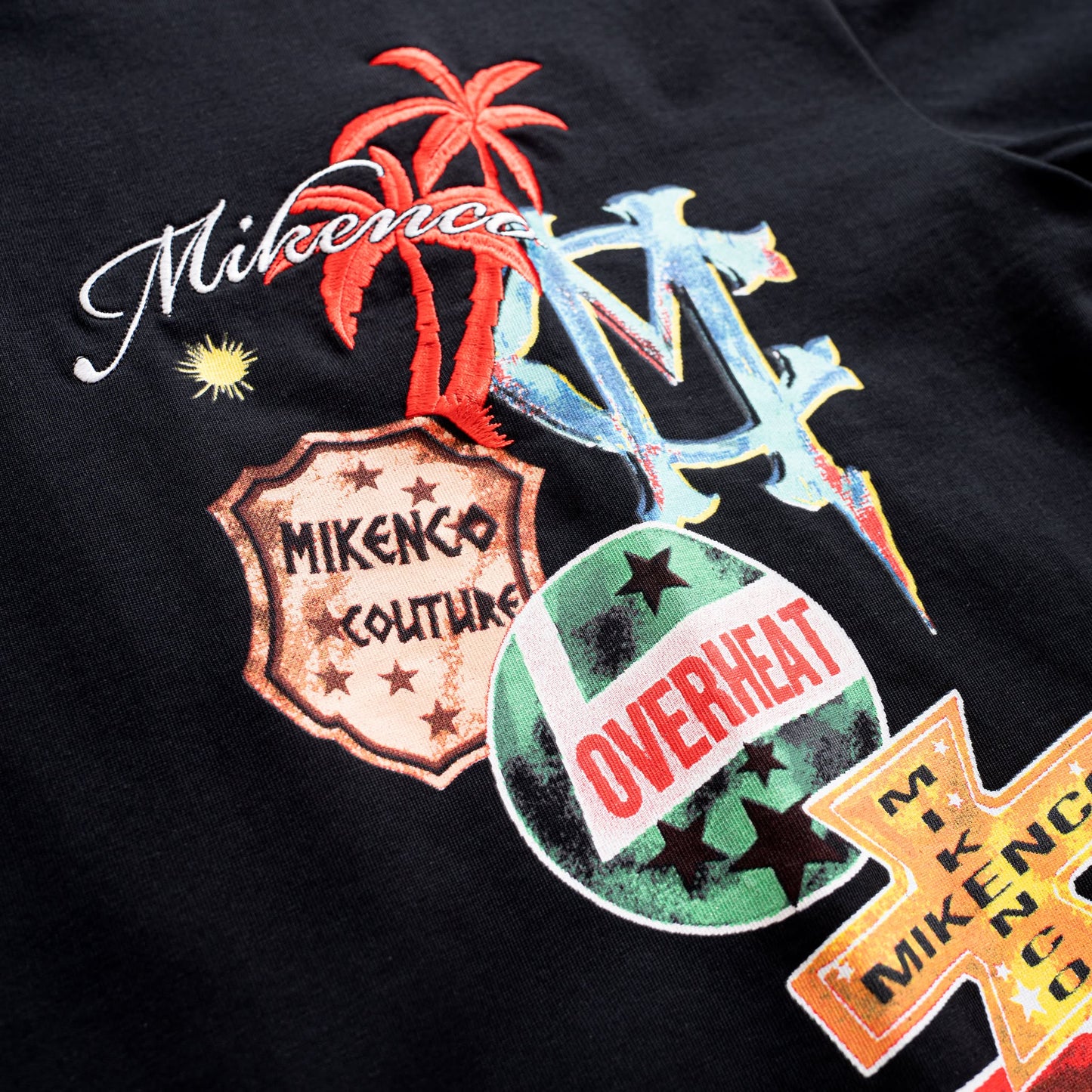 BADGE RUSH TSHIRT