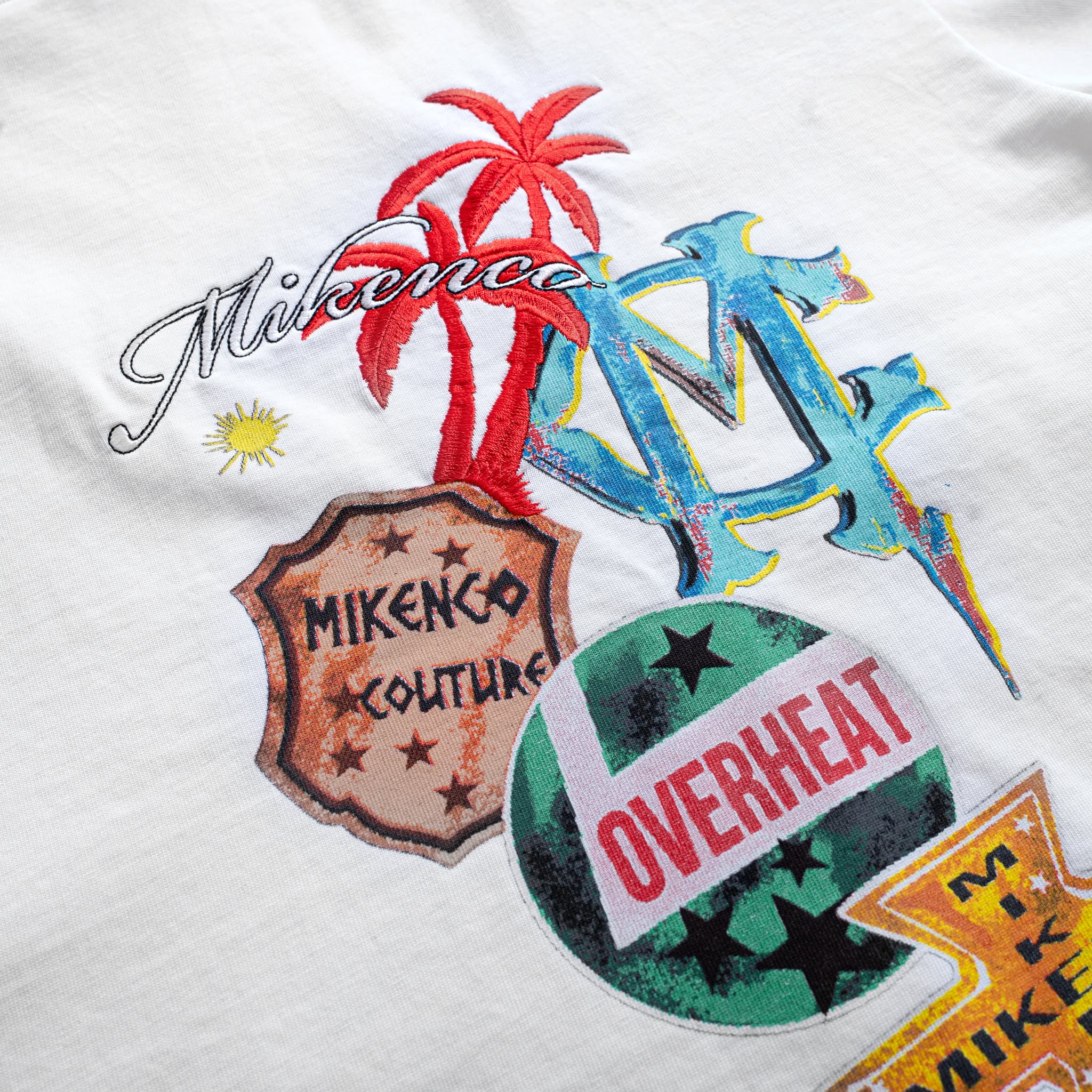 BADGE RUSH TSHIRT