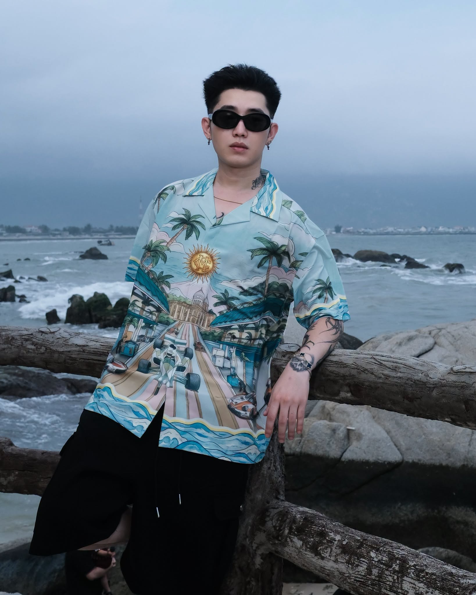 OVERHEAT VELOCITY SHIRT